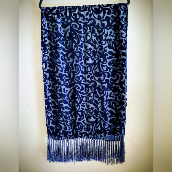 Vintage Accessories - Vintage Silk Velvet Burnout Scarf with Fringe – Witchy Midnight Blue